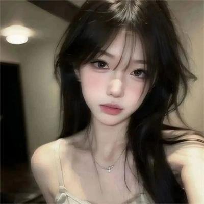 隔楼女孩:我们之间的层距